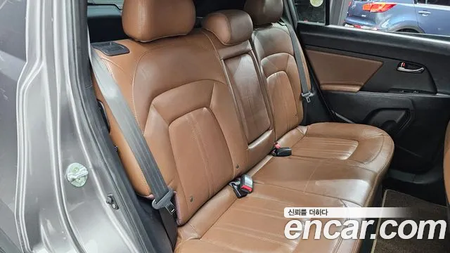 Kia Sportage 2012 — фото 12