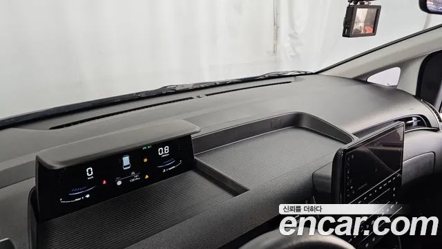 Hyundai Staria 2022 — фото 25