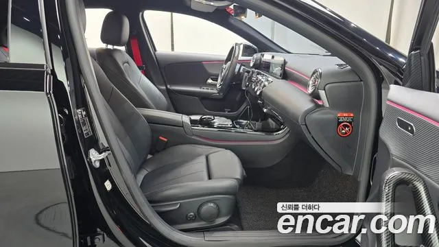 Mercedes-Benz A-Class 2021 — фото 16