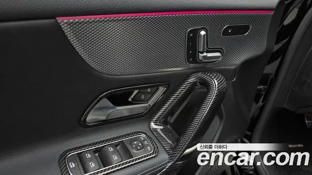Mercedes-Benz A-Class 2021 — фото 28
