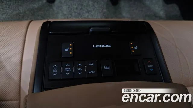Lexus ES 2025 — фото 18