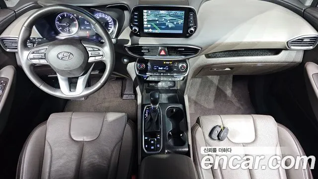 Hyundai Santafe 2019 — фото 10