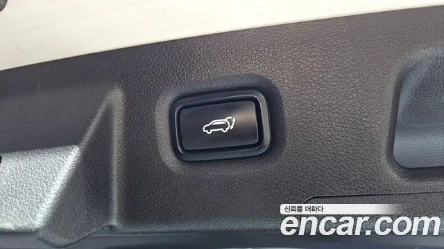 Hyundai Santafe 2019 — фото 31