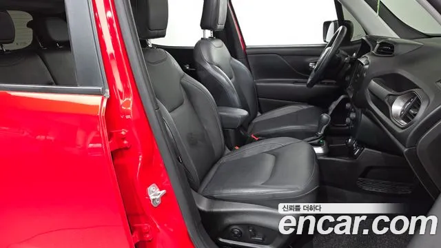 Jeep Renegade 2021 — фото 17