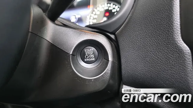 Jeep Renegade 2021 — фото 30