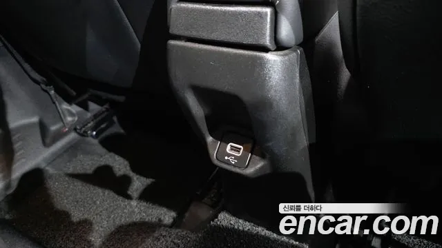 Jeep Renegade 2021 — фото 33