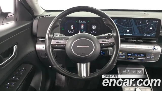 Hyundai Kona 2023 — фото 12