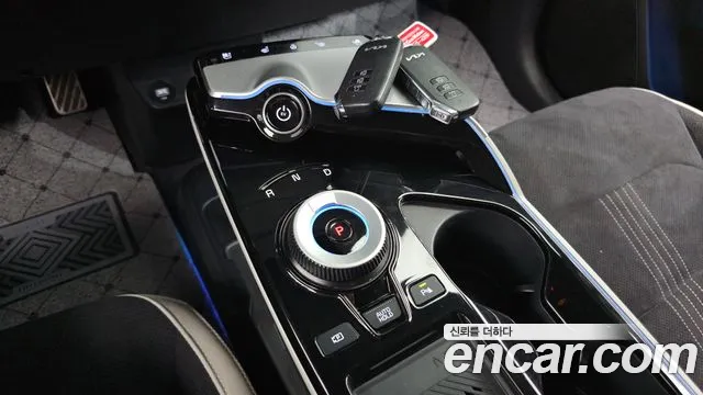 Kia EV6 2022 — фото 12