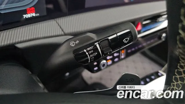 Kia EV6 2022 — фото 30
