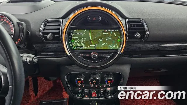 Mini Clubman 2019 — фото 18