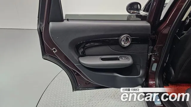 Mini Clubman 2019 — фото 15
