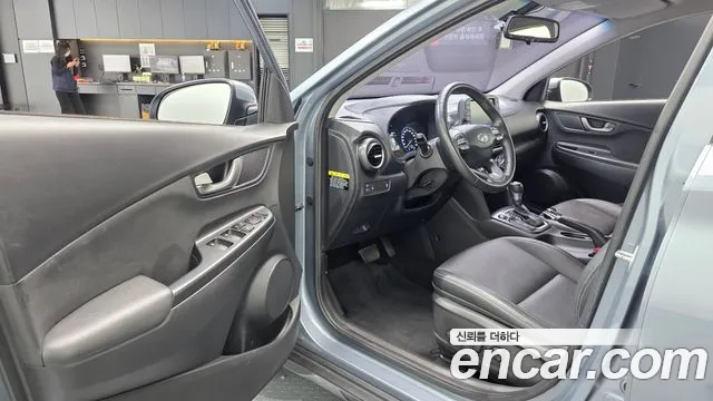 Hyundai Kona 2018 — фото 13