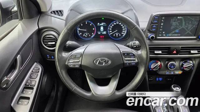 Hyundai Kona 2018 — фото 19