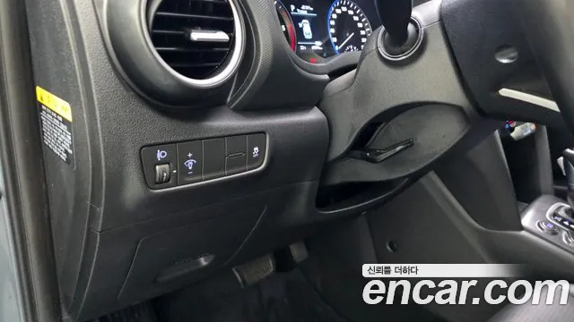 Hyundai Kona 2018 — фото 24
