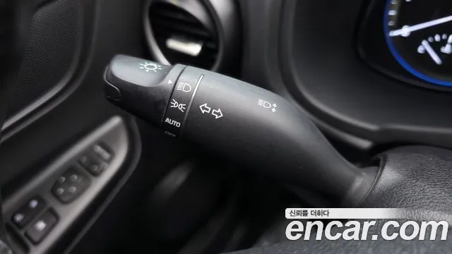 Hyundai Kona 2018 — фото 25