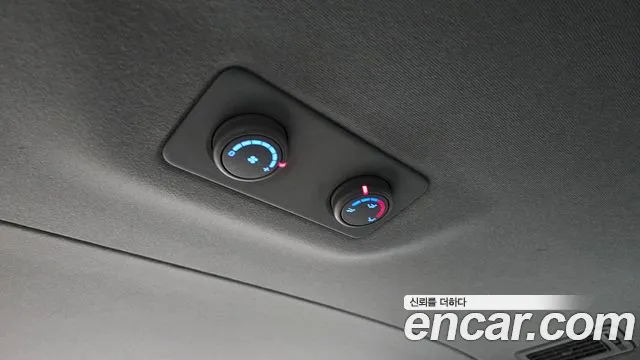 Hyundai Starex 2021 — фото 30