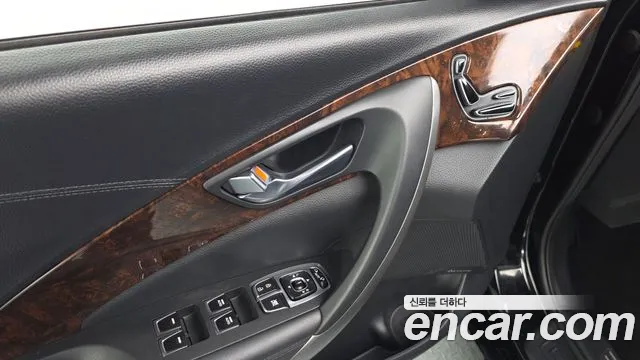 Hyundai Aslan 2015 — фото 29