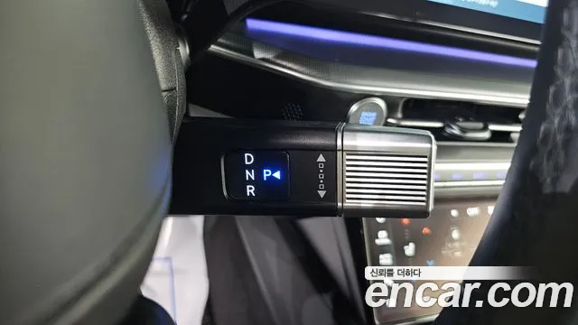 Hyundai Grandeur 2023 — фото 9