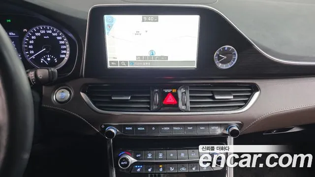 Hyundai Grandeur 2018 — фото 15