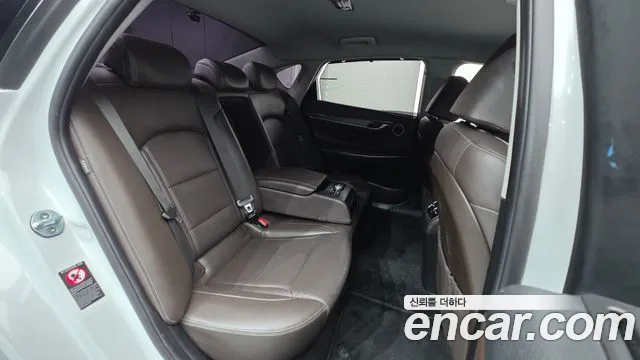 Hyundai Grandeur 2018 — фото 19