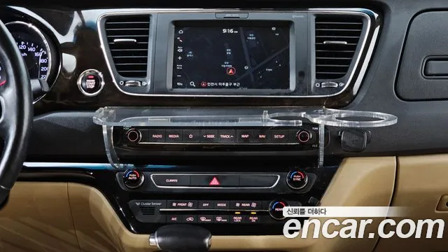 Kia Canival 2019 — фото 14