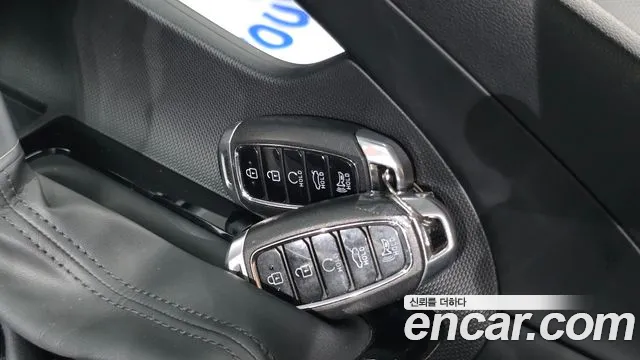 Hyundai AVANTE 2023 — фото 22