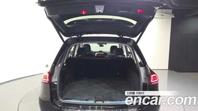 Mercedes-Benz GLE-Class 2020 — фото 26