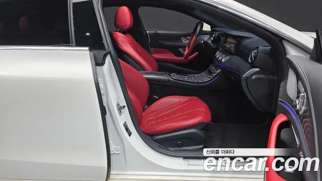 Mercedes-Benz CLS-Class 2021 — фото 16