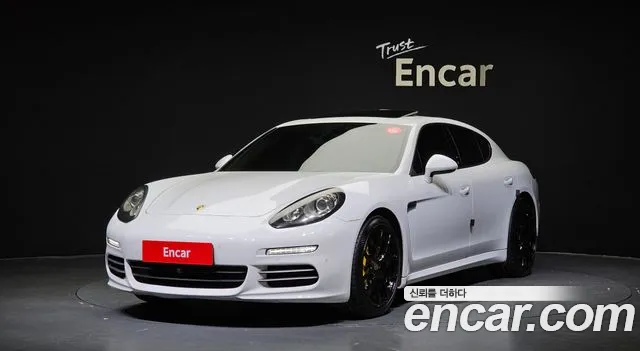 Porsche Panamera 2015 — фото 1