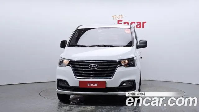 Hyundai Starex 2019 — фото 3