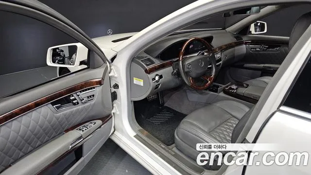 Mercedes-Benz S-Class 2008 — фото 12
