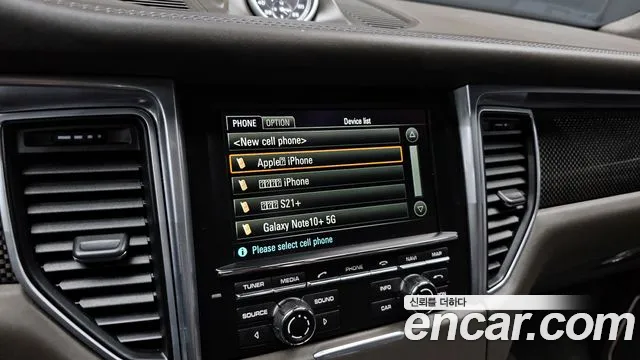 Porsche Macan 2015 — фото 16