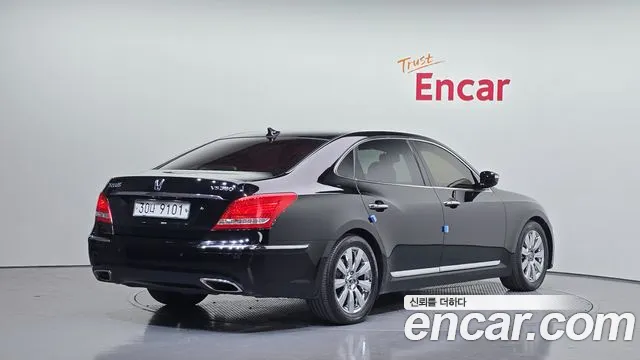 Hyundai Equus 2010 — фото 2