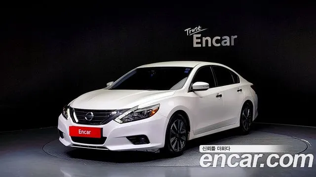 Nissan Altima 2017 — фото 1