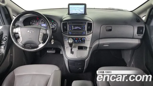 Hyundai Starex 2018 — фото 7