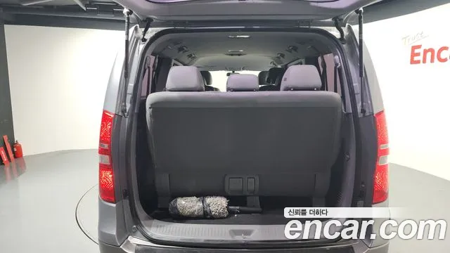 Hyundai Starex 2018 — фото 20