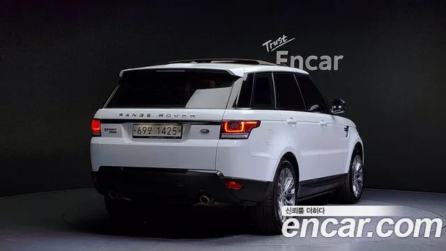 Land Rover Range Rover Sport 2015 — фото 2