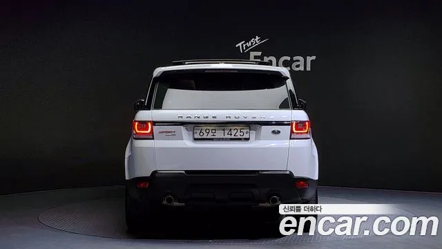 Land Rover Range Rover Sport 2015 — фото 4