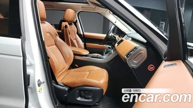 Land Rover Range Rover Sport 2015 — фото 11