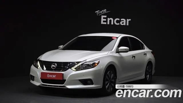 Nissan Altima 2017 — фото 1