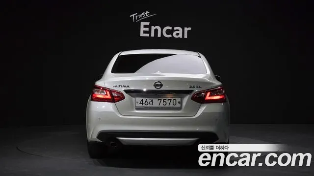 Nissan Altima 2017 — фото 4