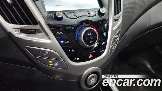 Hyundai Veloster 2015 — фото 16
