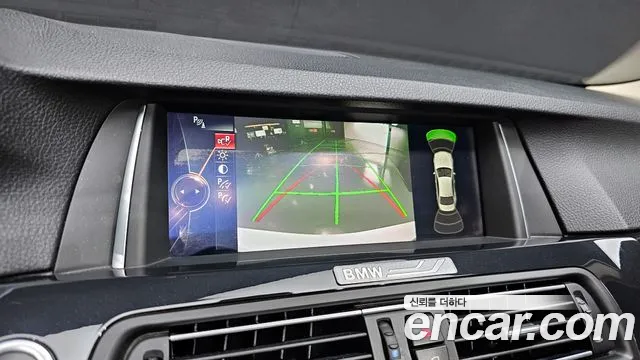 BMW 5-Series 2015 — фото 15