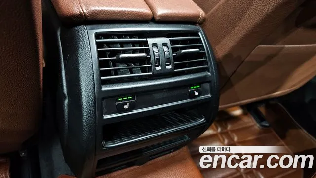BMW 5-Series 2015 — фото 17