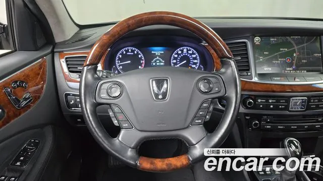 Hyundai Equus 2014 — фото 13