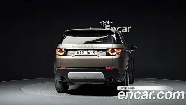 Land Rover Discovery Sport 2016 — фото 4