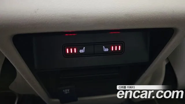 Land Rover Discovery Sport 2016 — фото 18
