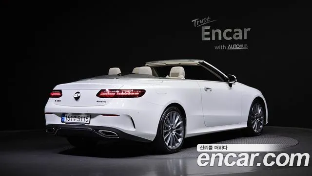 Mercedes-Benz E-Class 2023 — фото 2
