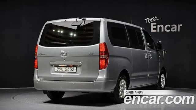 Hyundai Starex 2015 — фото 2