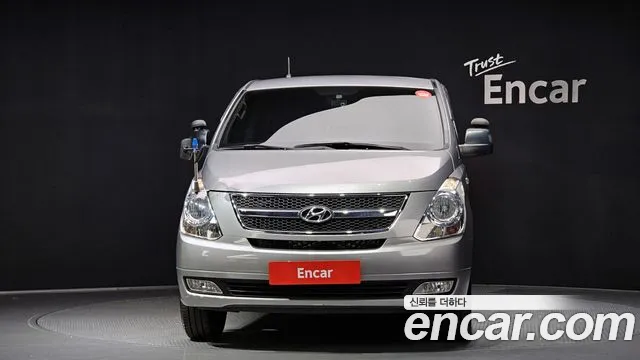 Hyundai Starex 2015 — фото 3